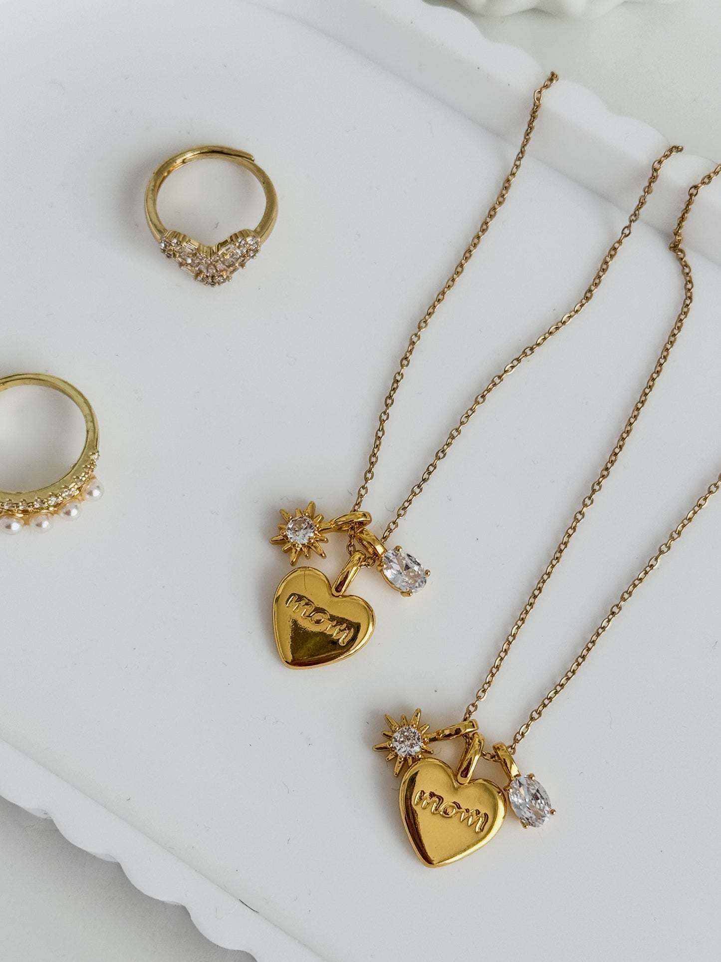 Mom necklace