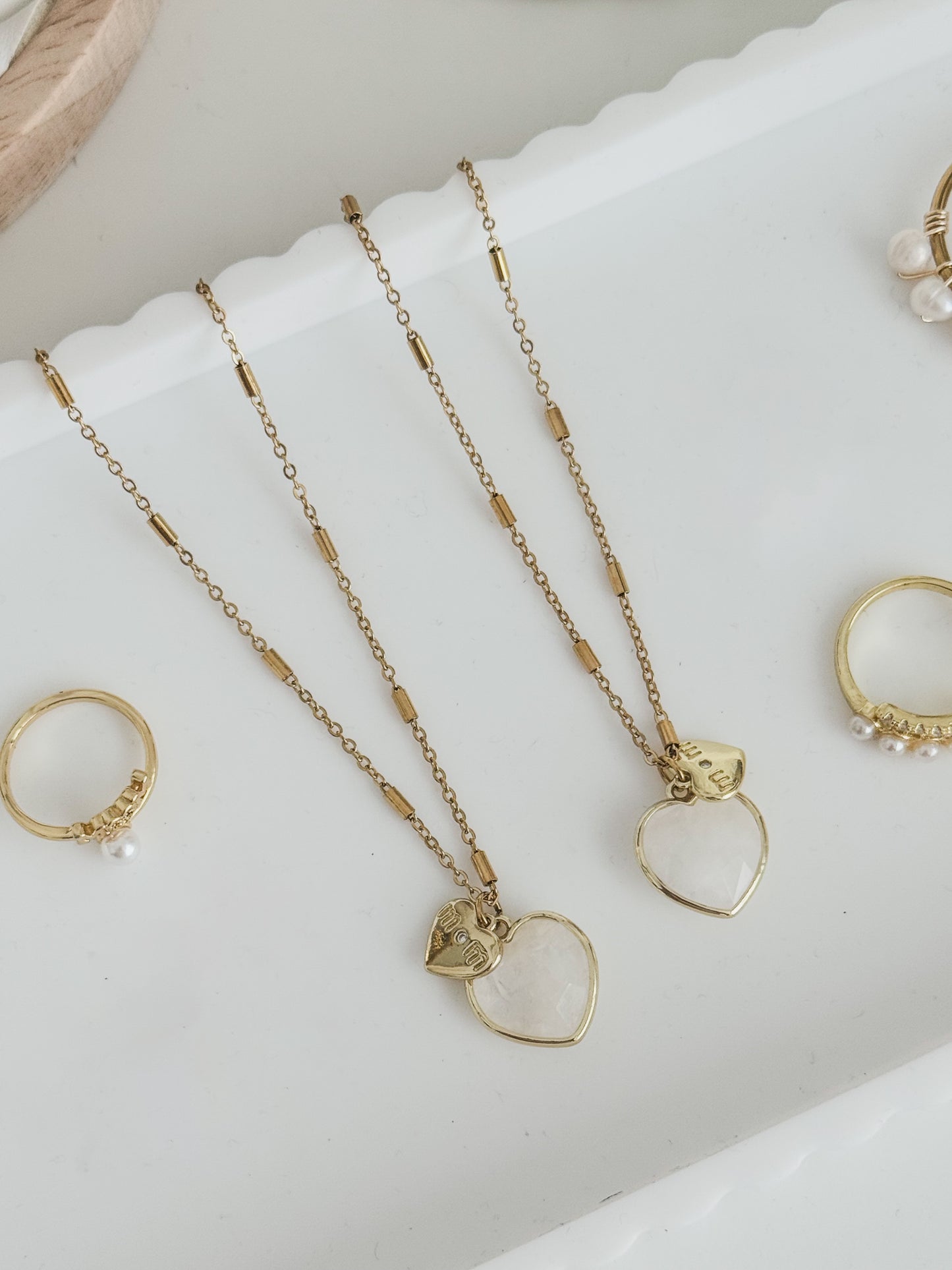Mom quartz necklace