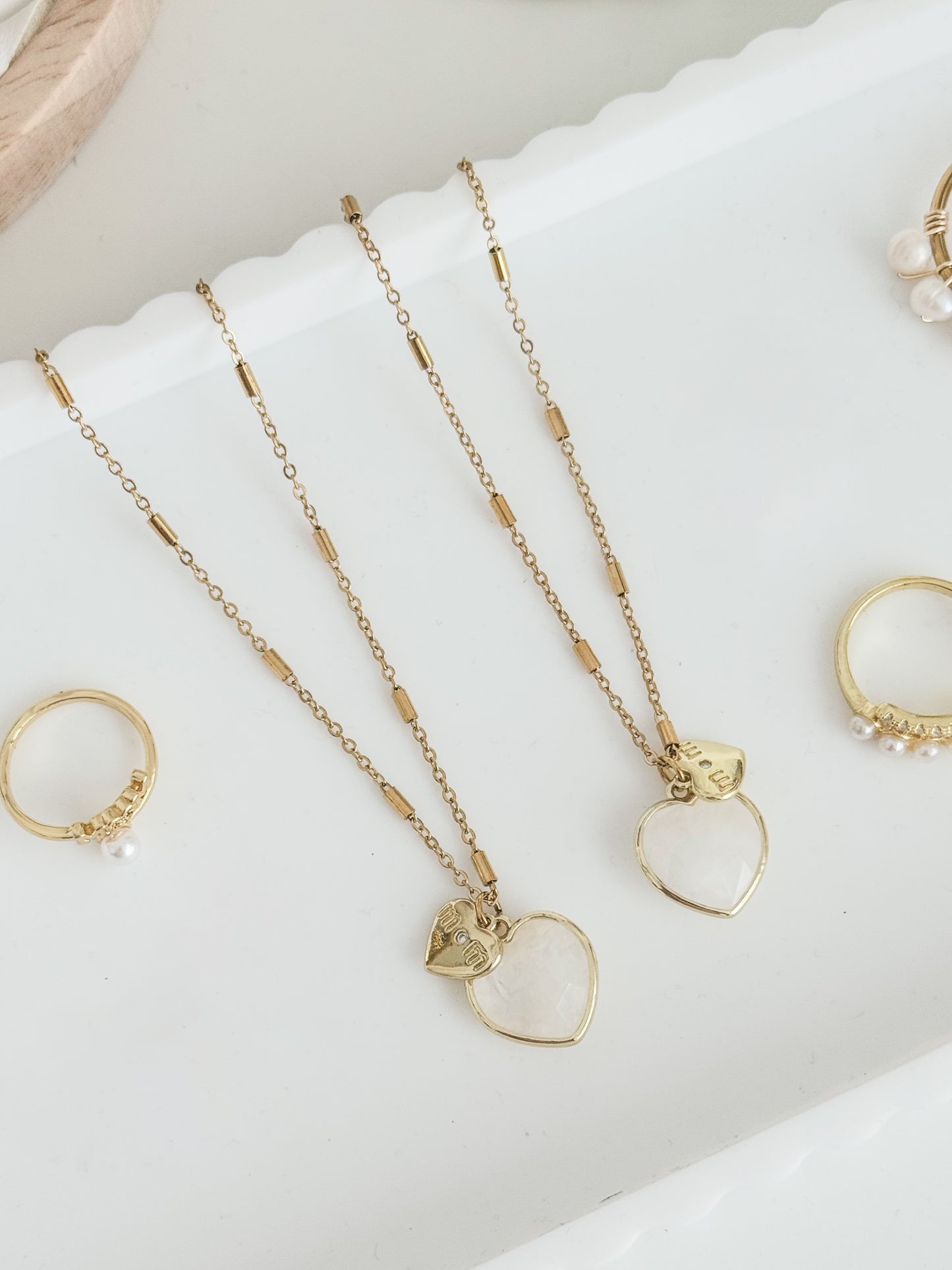 Mom quartz necklace