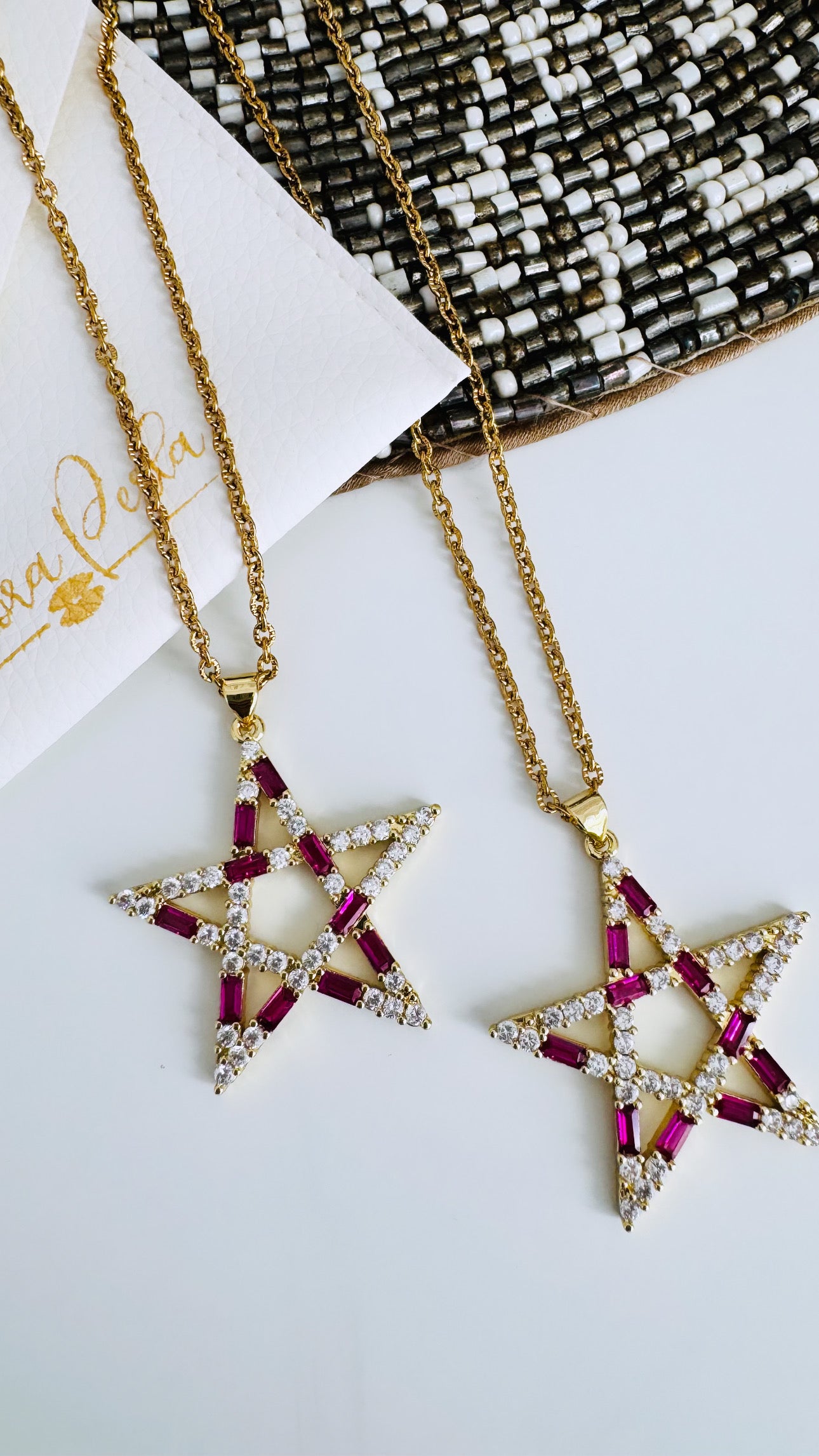 Big star necklace